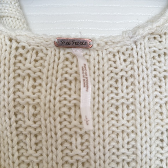 Free People Traveler Cable Pullover Sweater Large - Picture 6 of 7